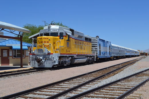BoulderCity_02.jpg