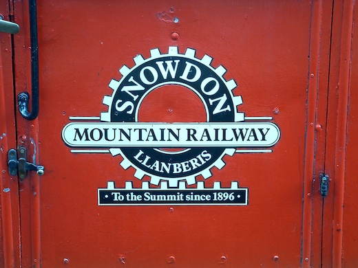 Snowdon_Rw_04.jpg