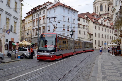Tram_Prag_02.jpg